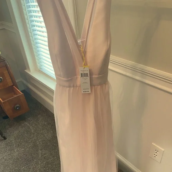chinese dress ladies Amazon.com: BCBGMAXAZRIA Women's Fit and Flare Sleeveless Short Evening  Dress Mesh Boned Bodice Pleated Tulle Skirt, Rose, 2 : Clothing, Shoes &  Jewelry main image 0
